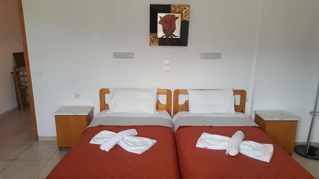 Sofia Apartments Sea View Jeorjúpoli Kültér fotó